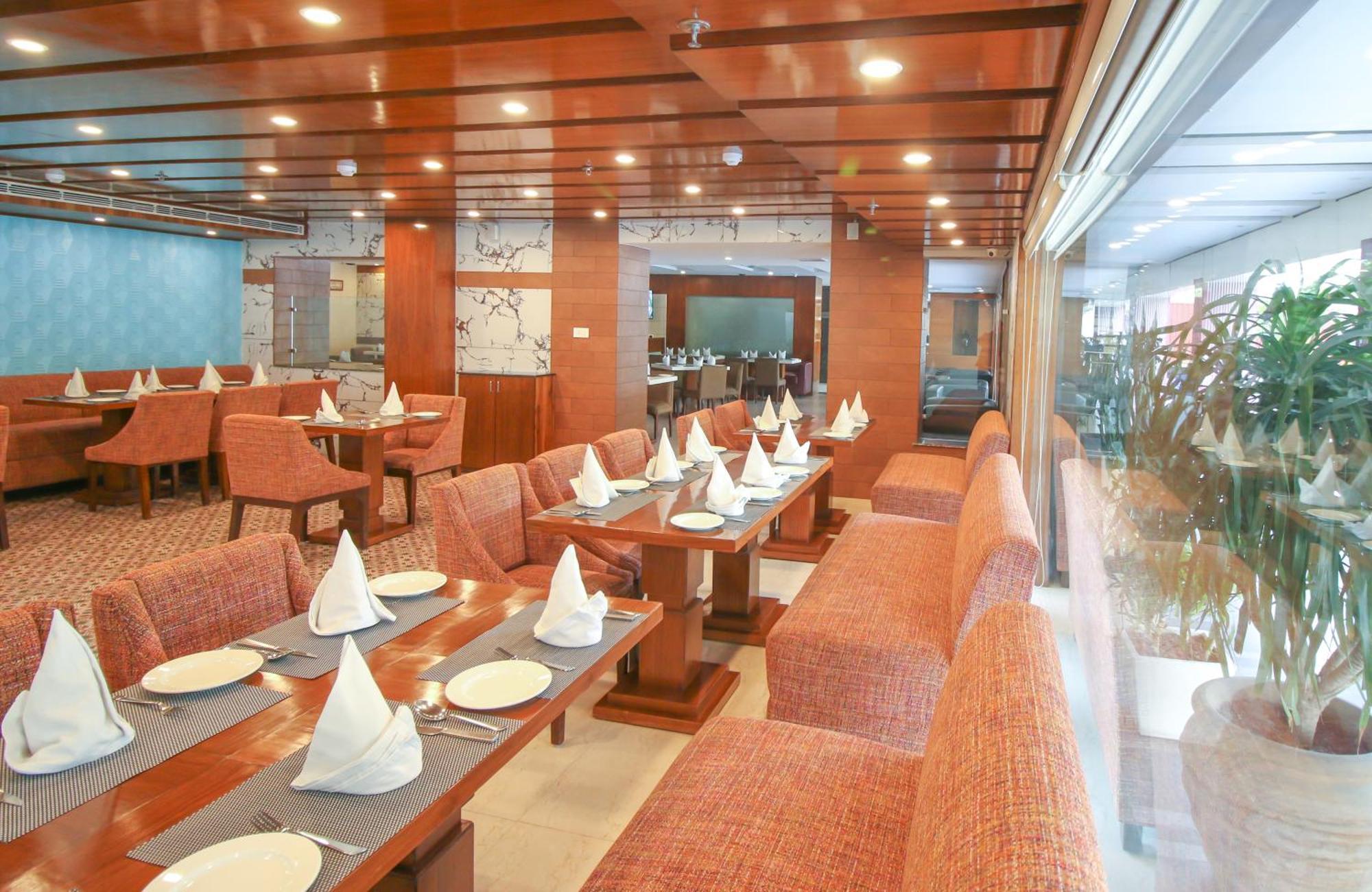 Hotel Cama Mohali Kültér fotó
