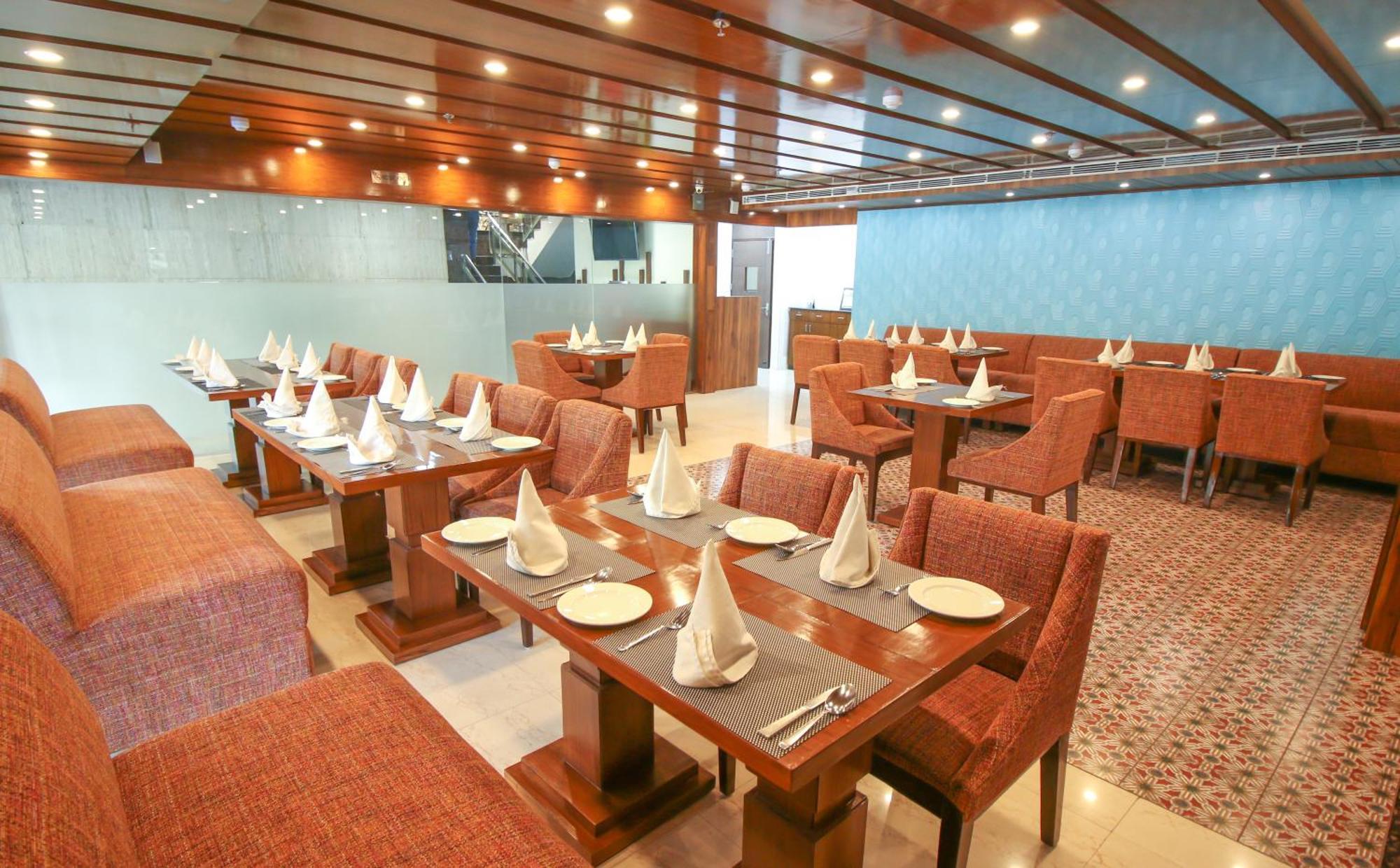 Hotel Cama Mohali Kültér fotó