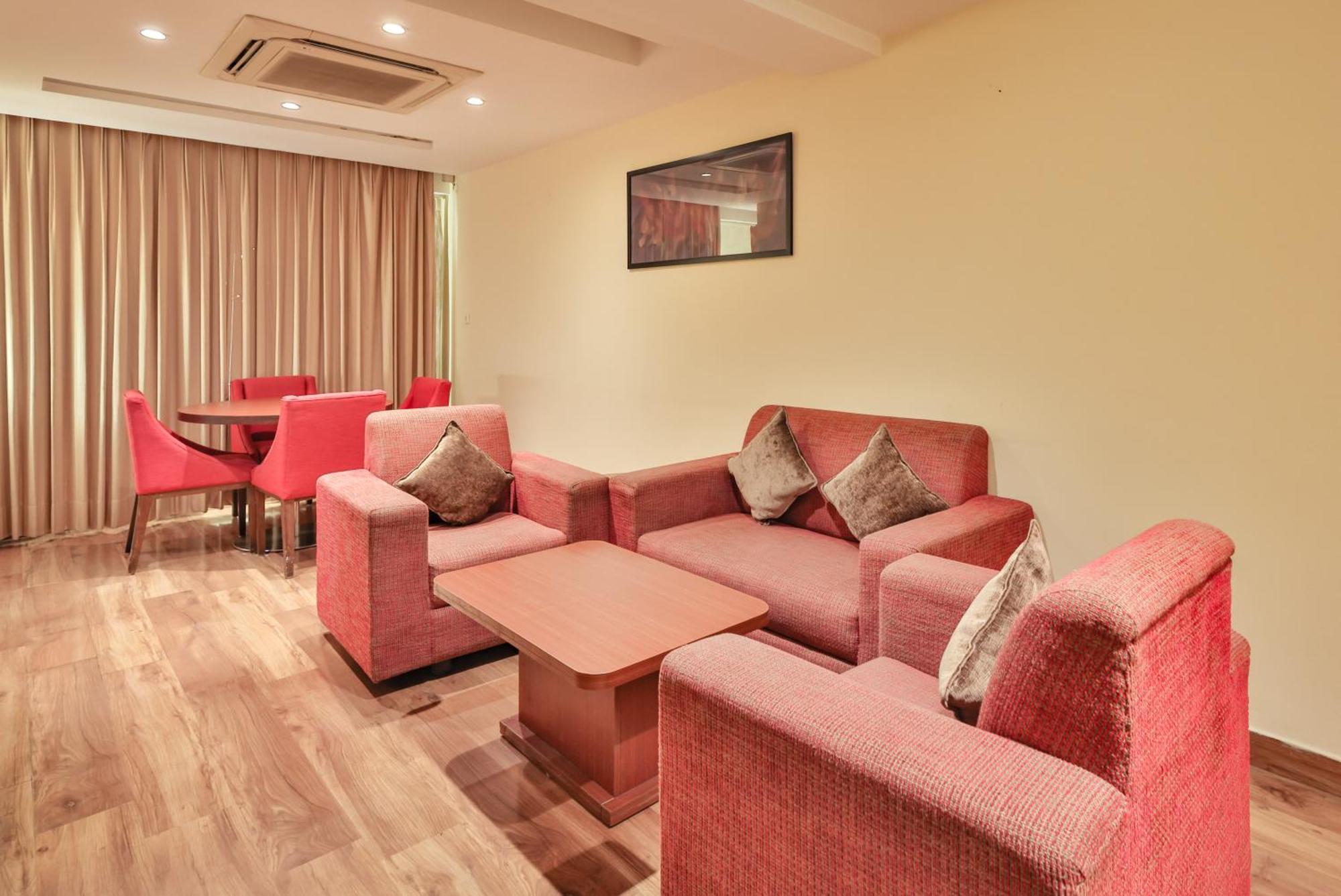 Hotel Cama Mohali Kültér fotó