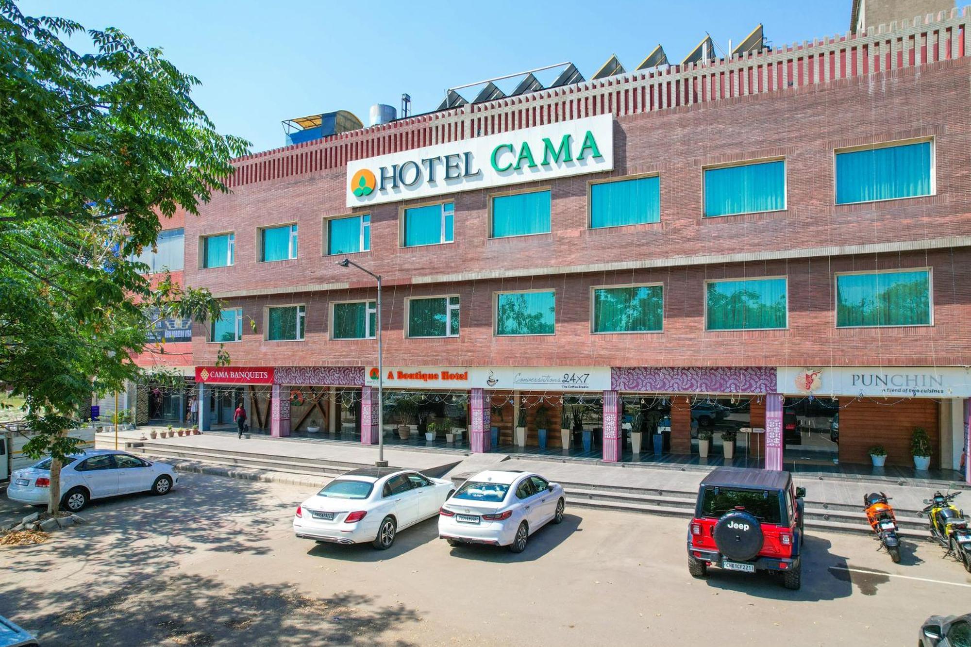 Hotel Cama Mohali Kültér fotó
