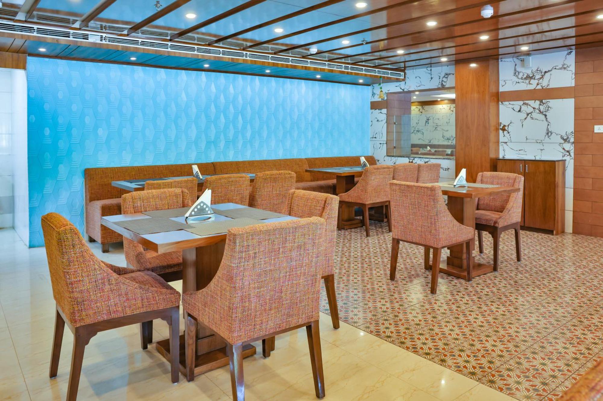 Hotel Cama Mohali Kültér fotó