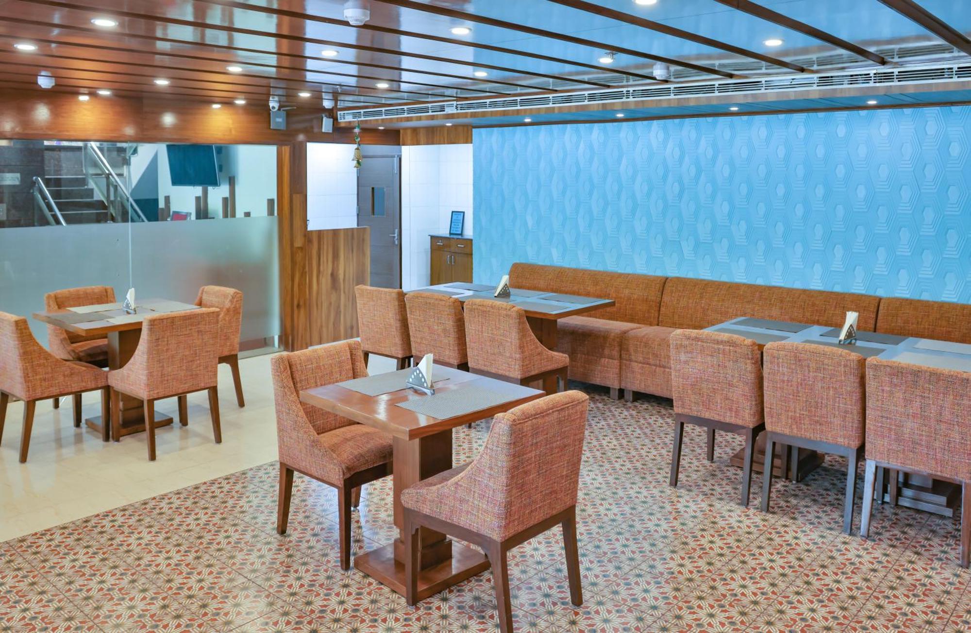 Hotel Cama Mohali Kültér fotó